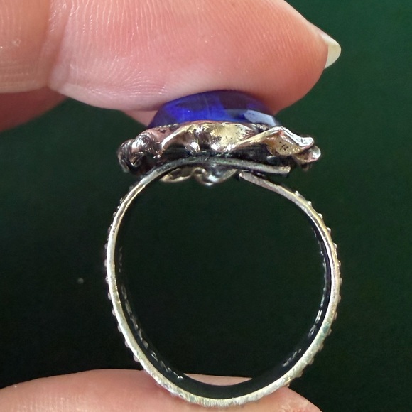 Gorgeous Vintage West Germany Blue Glass Cabochon Silver Tone Adjustable Ring - Picture 7 of 14